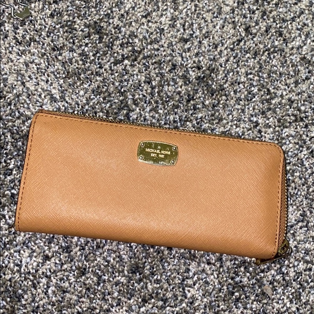 MK wallet